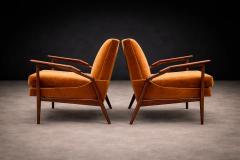 Giuseppe Scapinelli Giuseppe Scapinelli Pair of Armchairs in Cavi na Burnt Caramel Mohair Velvet - 4526644
