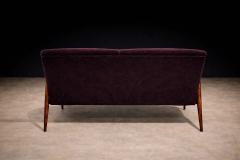 Giuseppe Scapinelli Giuseppe Scapinelli Sculptural Sofa in Solid Cavi na Deep Aubergine Mohair - 4525221