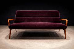 Giuseppe Scapinelli Giuseppe Scapinelli Sculptural Sofa in Solid Cavi na Deep Aubergine Mohair - 4525226