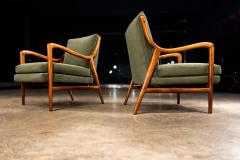 Giuseppe Scapinelli Pair of Sculptural Armchairs by Giuseppe Scapinelli in Cavi na Wood Mohair - 4541298