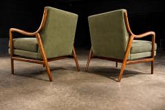 Giuseppe Scapinelli Pair of Sculptural Armchairs by Giuseppe Scapinelli in Cavi na Wood Mohair - 4541300