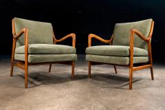 Giuseppe Scapinelli Pair of Sculptural Armchairs by Giuseppe Scapinelli in Cavi na Wood Mohair - 4541302