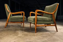 Giuseppe Scapinelli Pair of Sculptural Armchairs by Giuseppe Scapinelli in Cavi na Wood Mohair - 4541303