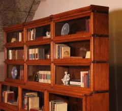 Globe Wernicke Waterfall Bookcase In Light Oak 19th Century - 3908318