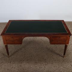 Good French crotch mahogany late 19th Century leather top desk  - 3594884