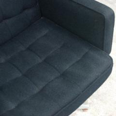 GoodForm Pair of GF Executive Swivel Lounge Armchairs - 2781788
