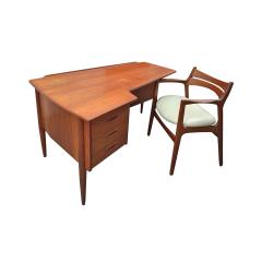 Goran Strand Beautifully Crafted Swedish Desk In Teak 1960s - 2135359