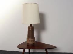 Gordon Jane Martz Vintage Brown Ceramic and Walnut Table Lamp with Finial by Gordon and Jane Martz - 4794612
