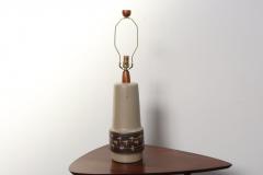 Gordon Jane Martz Vintage Gordon and Jane Martz Taupe Ceramic and Walnut Table Lamp with Finial - 4794384