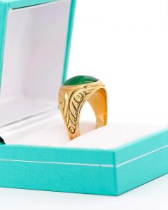 Grade A Jadeite Jade in 22K Carved Gold Solitaire Bezel Set Unisex Ring - 3509963