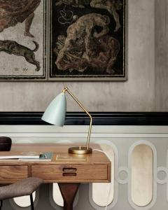 Greta Magnussen Grossman Greta Magnusson Grossman Grasshopper Table Lamp in Light Gray - 536695