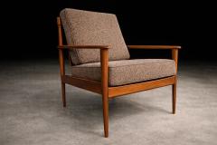 Grete Jalk Grete Jalk Armchair in Caviuna Mushroom Brown Boucl Rino Levi Brazil 1960s - 4526616