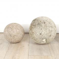 Group of Four Antique and Vintage Spheres Italy - 3957053