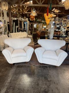 Guglielmo Ulrich Pair of Italian Boucle Armchairs Attributed to Guglielmo Ulrich - 4794116