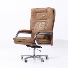 Guido Faleschini Guido Faleschini for Mariani MCM Big Italian Leather Executive Desk Chair - 4050299