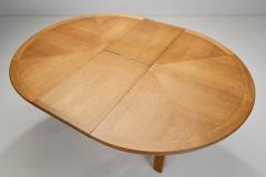 Guillerme et Chambron Extendable Oak Dining Table by Guillerme et Chambron France 20th Century - 3570604