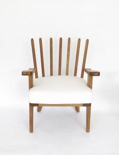 Guillerme et Chambron GUILLERME ET CHAMBRON FRENCH OAK UPRIGHT LOUNGE CHAIR - 2238979
