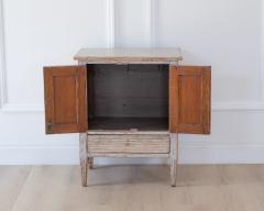 Gustavian Nightstand in Light Grey Paint circa 1830 - 4791605