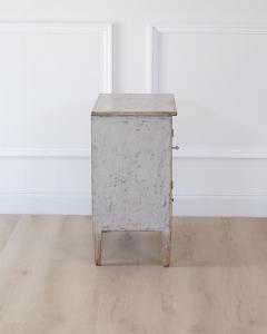 Gustavian Nightstand in Light Grey Paint circa 1830 - 4791606