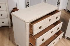 Gustavian Style 19th Century Painted Chests with Carved Diamond Motifs a Pair - 3564670