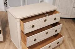 Gustavian Style 19th Century Painted Chests with Carved Diamond Motifs a Pair - 3564741