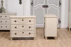 Gustavian Style 19th Century Painted Chests with Carved Diamond Motifs a Pair - 3564753