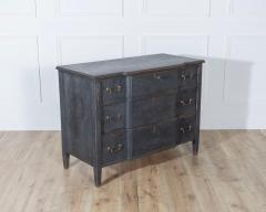Gustavian Style Chest of Drawers in Black with Brass Hardware and Carved Details - 4223266