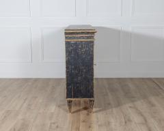 Gustavian Style Painted Sideboard with Reeded Doors circa 1900 - 4223330