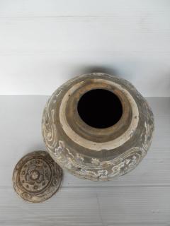 Han Dynasty Set of Urn and Vase - 402464