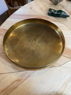 Hand Hammered Brass Centerpiece Bowl with Engraved Floral Motif 1970s - 4695643