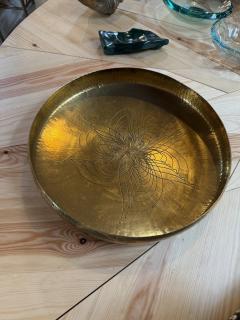 Hand Hammered Brass Centerpiece Bowl with Engraved Floral Motif 1970s - 4695644