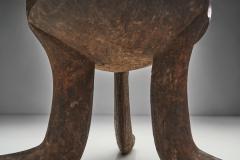 Hand carved Ethiopian Tripod Stool Africa early 20th century - 2558152