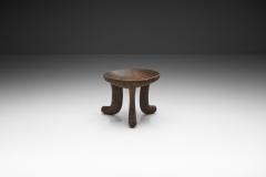 Hand carved Ethiopian Tripod Stool Africa early 20th century - 2558157