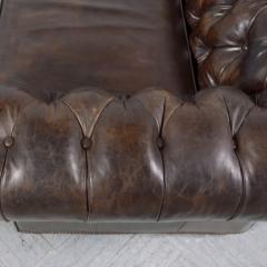 Handcrafted Original 1970s Vintage Brown Leather Chesterfield Sofa - 3477712