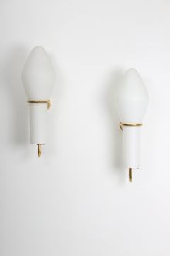 Hans Agne Jakobsson Large Wall Sconces in Brass and Opaline Glass by Hans Agne Jakobsson - 1143997