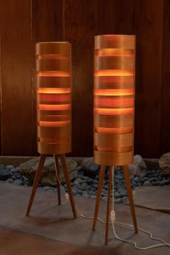 Hans Agne Jakobsson Pair of 1960s Hans Agne Jakobsson Wood Tripod Floor Lamps for AB Ellysett - 1181372