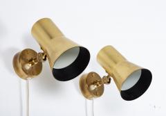 Hans Agne Jakobsson Pair of Swedish Brass Wall Lamps Model V 239 by Hans Agne Jakobsson - 1290862