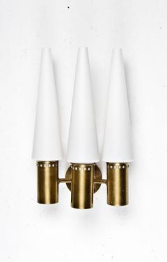 Hans Agne Jakobsson Wall Sconces in Brass and Opaline Glass by Hans Agne Jakobsson - 902326