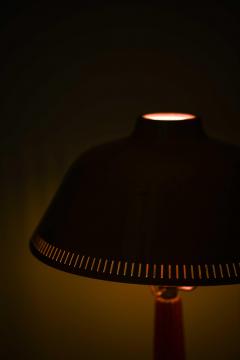 Hans Bergstr m Scandinavian Modern Table Lamp in Brass Mahogany by Hans Bergstr m 1950s - 4758861