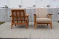 Hans J Wegner Pair of GE 240 Lounge Chairs by Hans Wegner for GETAMA - 106995