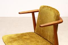 Hans Olsen Elegant Hans Olsen Teak and Oak armchair Circa 1960  - 4329942