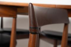 Hans Olsen Hans Olsen Expandable Roundette with Six Chairs - 4399979