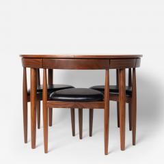 Hans Olsen Hans Olsen Expandable Roundette with Six Chairs - 4401099