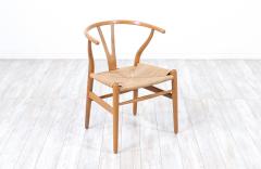 Hans Wegner Classic Hans J Wegner Wishbone Oak Arm Chair for Carl Hansen S n - 2997481