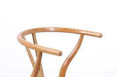 Hans Wegner Classic Hans J Wegner Wishbone Oak Arm Chair for Carl Hansen S n - 2997545