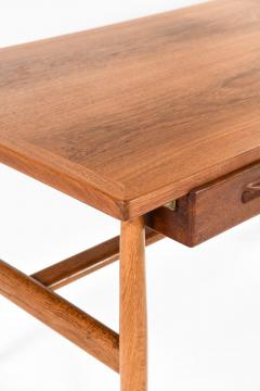 Hans Wegner Desk Model JH 563 Produced by Cabinetmaker Johannes Hansen - 2014664