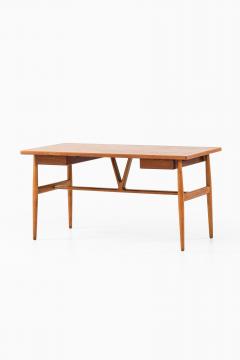 Hans Wegner Desk Model JH 563 Produced by Cabinetmaker Johannes Hansen - 2014667