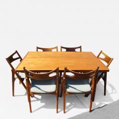 Hans Wegner Dining Table and Six Chairs by Hans Wegner - 106533