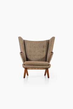 Hans Wegner Easy Chair Model Papa Bear Produced by A P Stolen - 1873902