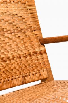 Hans Wegner Easy Chair in Cane and Oak by Hans Wegner 1949 - 4507637